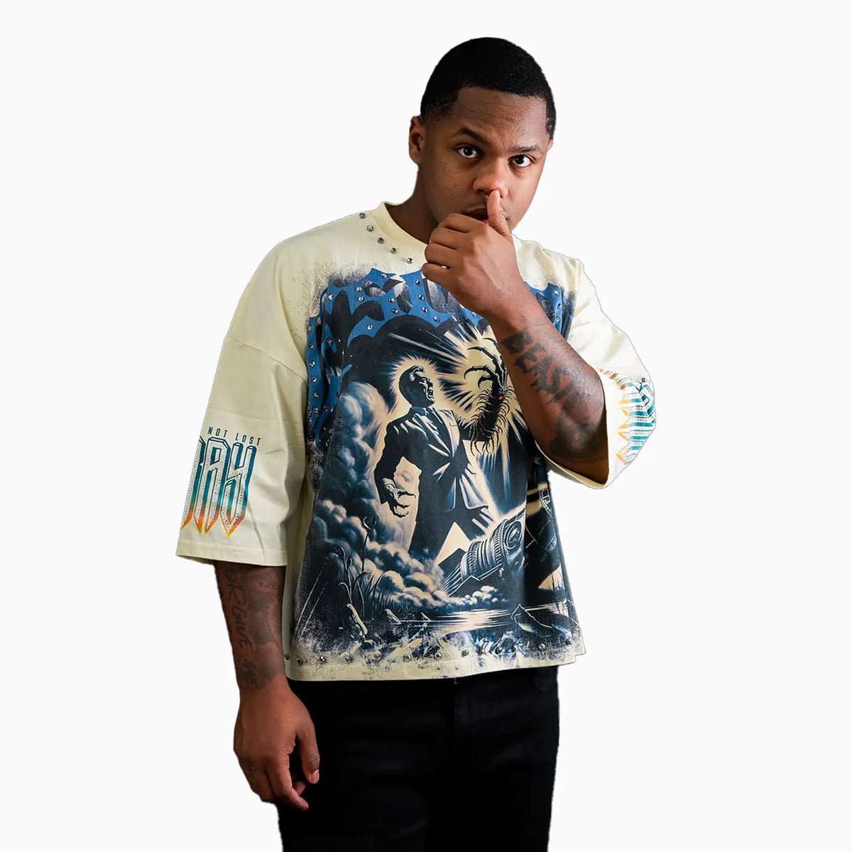 Camiseta de hombre extragrande ancha con estampado Stray Graphic y corte crop de Escape