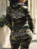 Ensemble velours camouflage raccourci pour femme