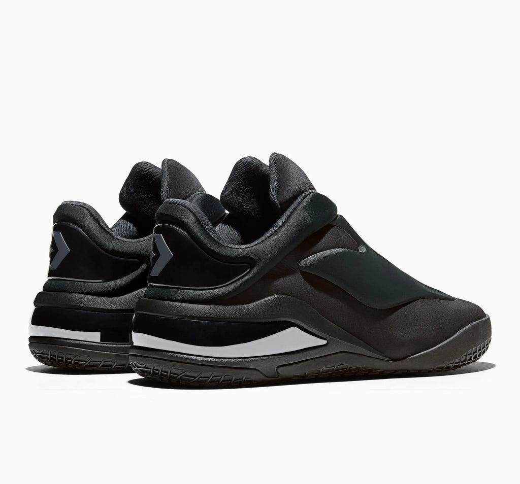 SHAI 001 'Charm Black'