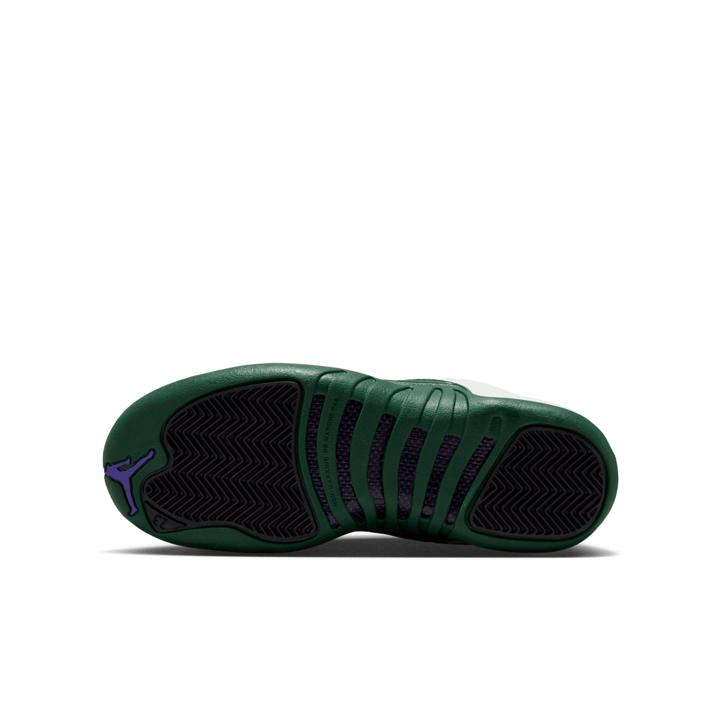 Air Jordan 12 Retro 'Bucks' para niños de primaria