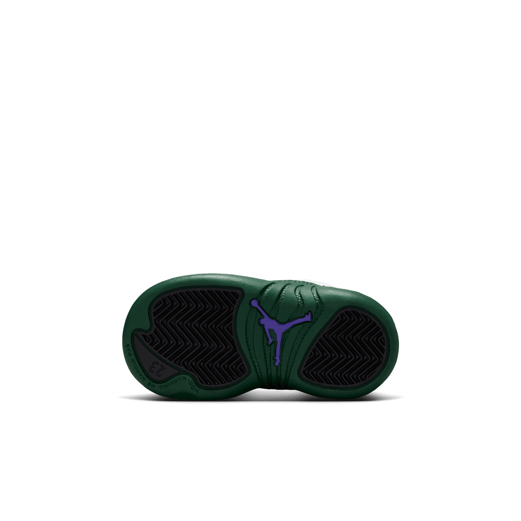 Jordan 12 Retro « Bucks » pour tout-petits