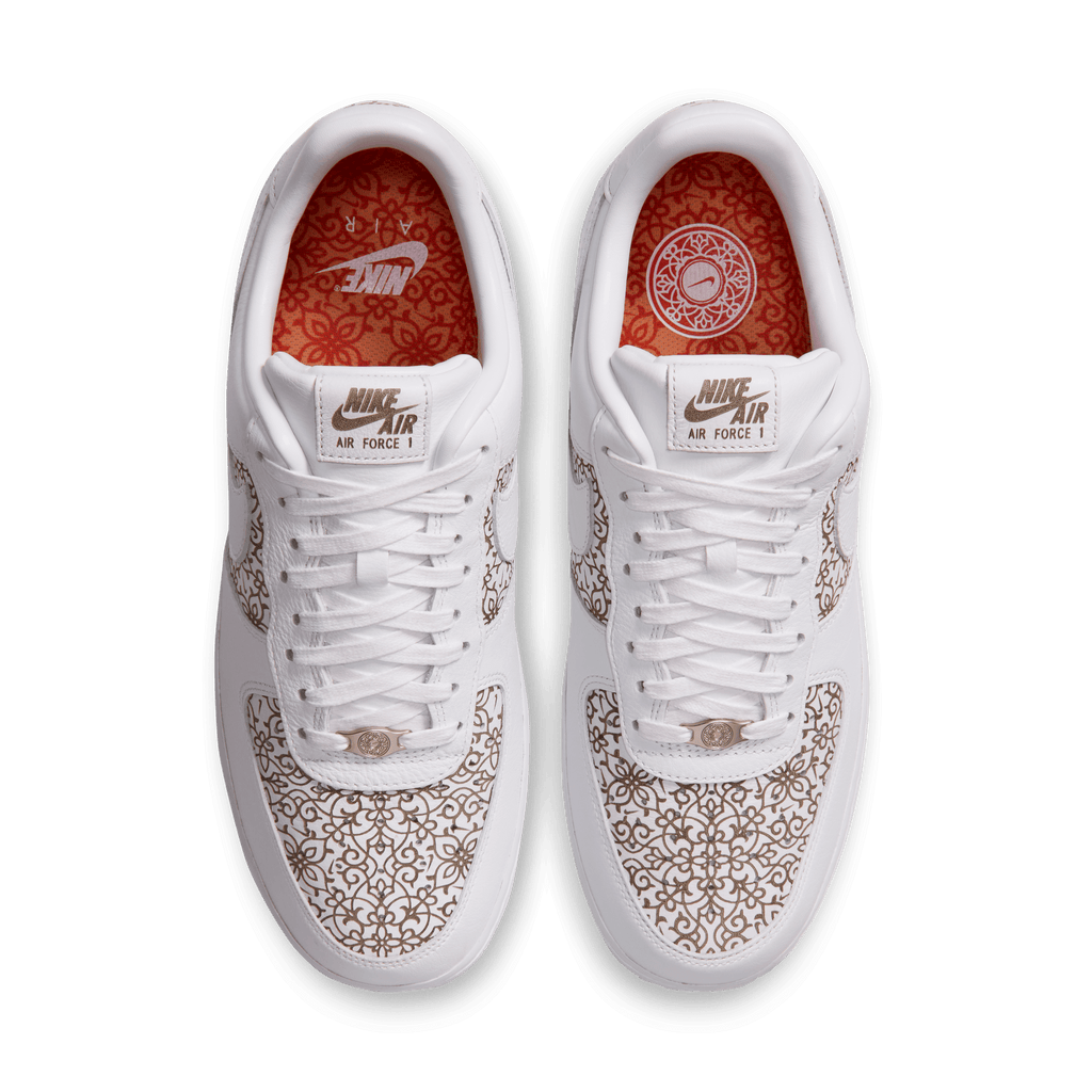 Men's Air Force 1 07 LV8 'Family Reunion'