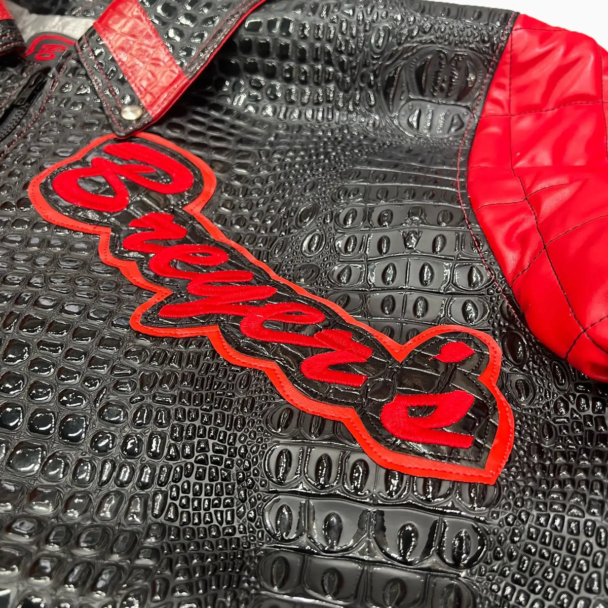 Chaqueta de cuero edición especial de Breyer