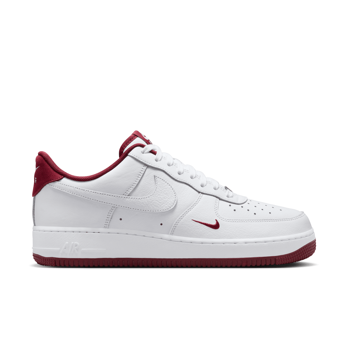 Men's Air Force 1 `07 LV8 'Team Red'