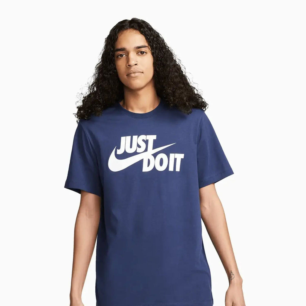Men's Sportswear Club T-Shirt and Shorts Outfit