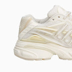 Adistar Jellyfish 'Pharrell Williams White' Homme