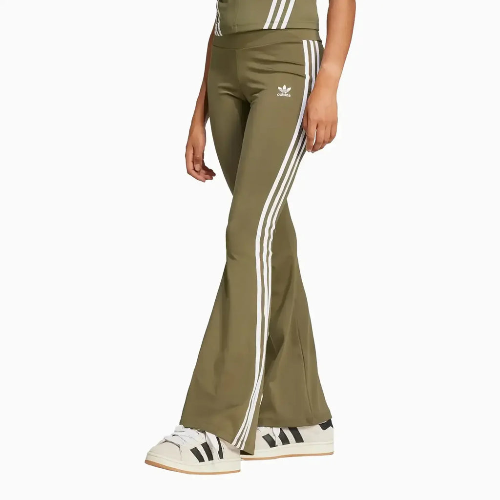 Conjunto de peto acampanado con el trébol Originals para mujer