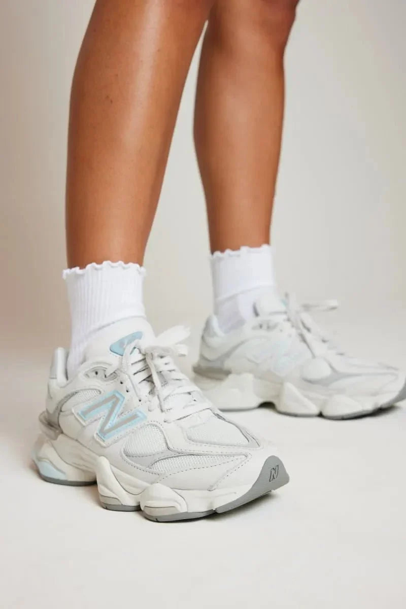 9060 'Reflection Quarry Blue'