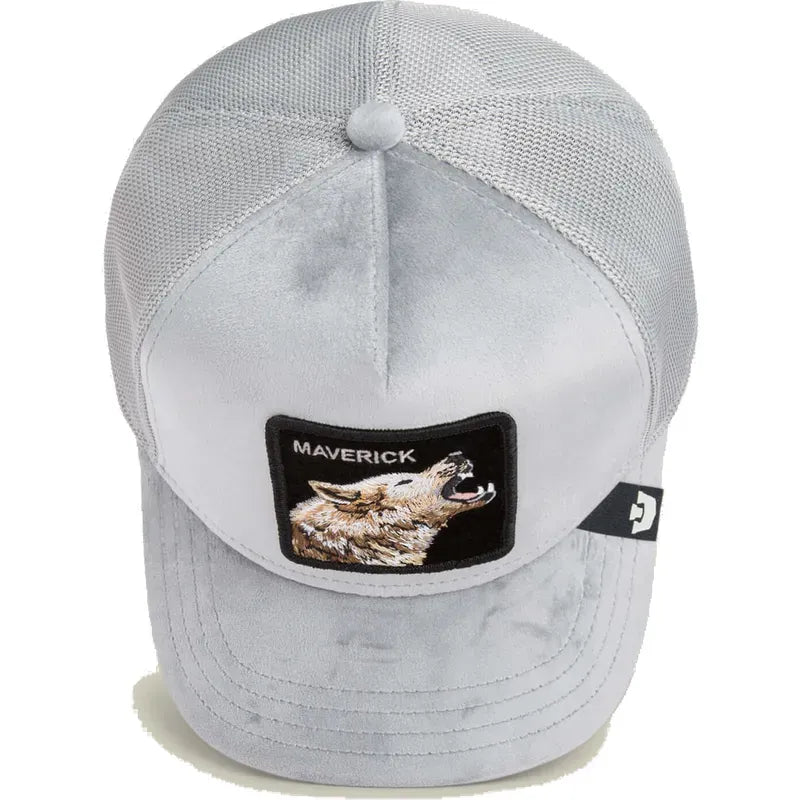 Gorra Trucker de Terciopelo Velour con Lobo