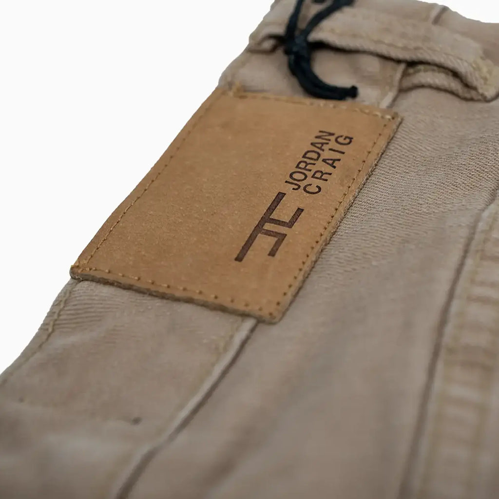 Pantalon de jogging fuselé homme avec déchirures