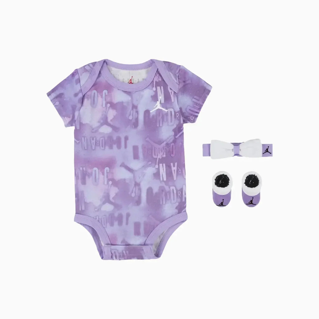 Ensemble boîte AOP essentiel pour bébés