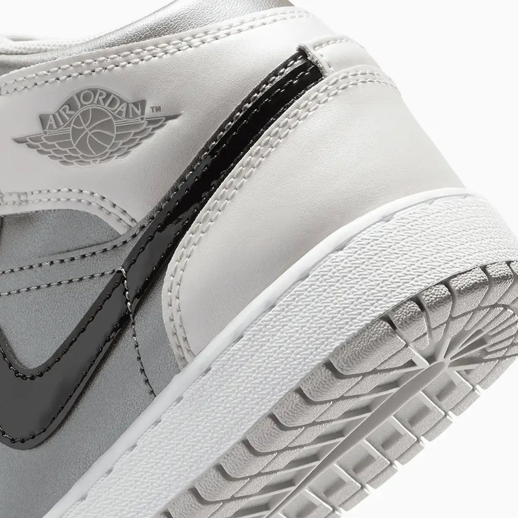 Air Jordan 1 Mid SE pour enfant « Inspired by the Greatest » (école primaire)