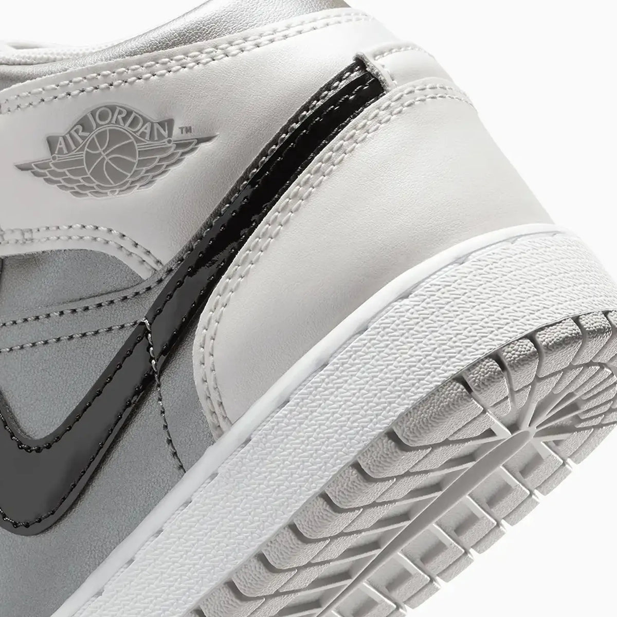 Air Jordan 1 Mid SE pour enfant « Inspired by the Greatest » (école primaire)