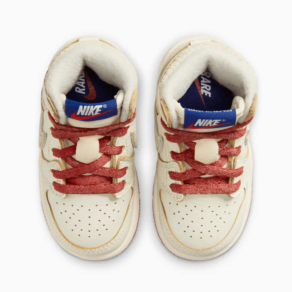 Air Jordan 1 Retro High OG 'Rare Air Sail Cinnabar' para niños pequeños