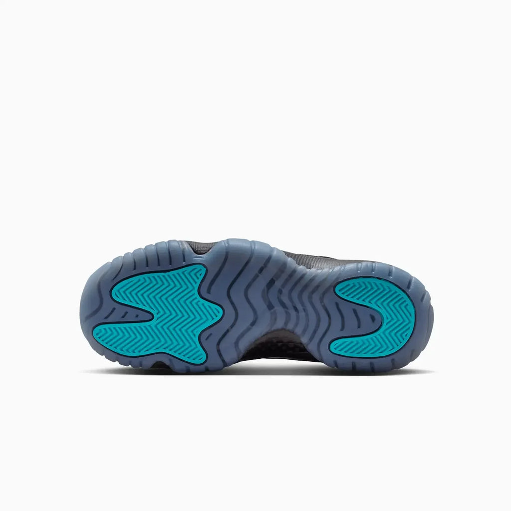 Air Jordan 11 Retro « Gamma Blue » pour enfant (école primaire)