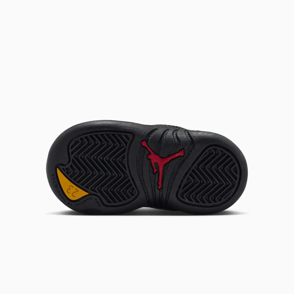 Air Jordan 12 Retro 'Taxi' para niños pequeños