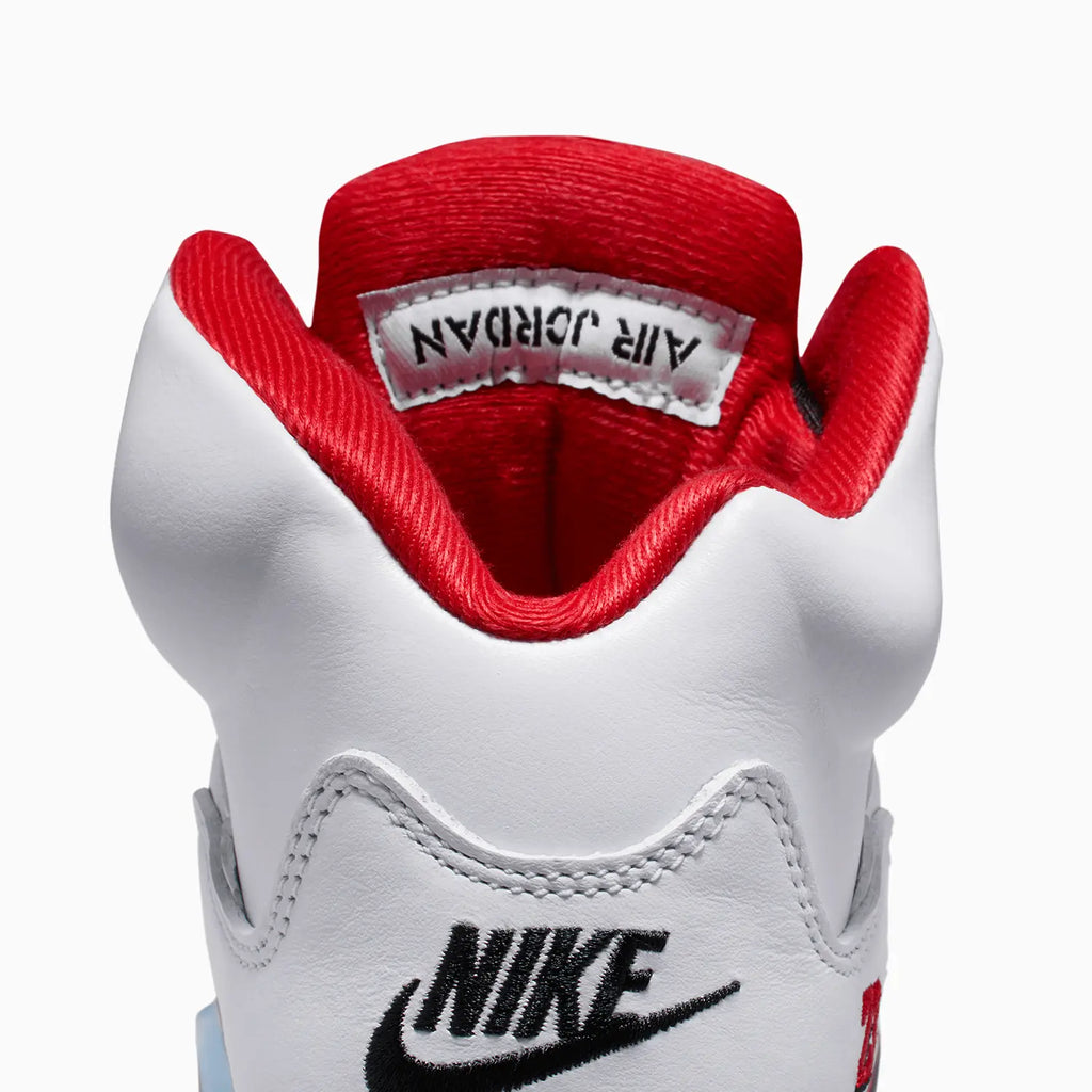Jordan 5 Retro OG « Fire Red Black Tongue » pour enfant (école primaire)