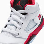Air Jordan 5 Retro OG 'Fire Red Black Tongue' para niños pequeños