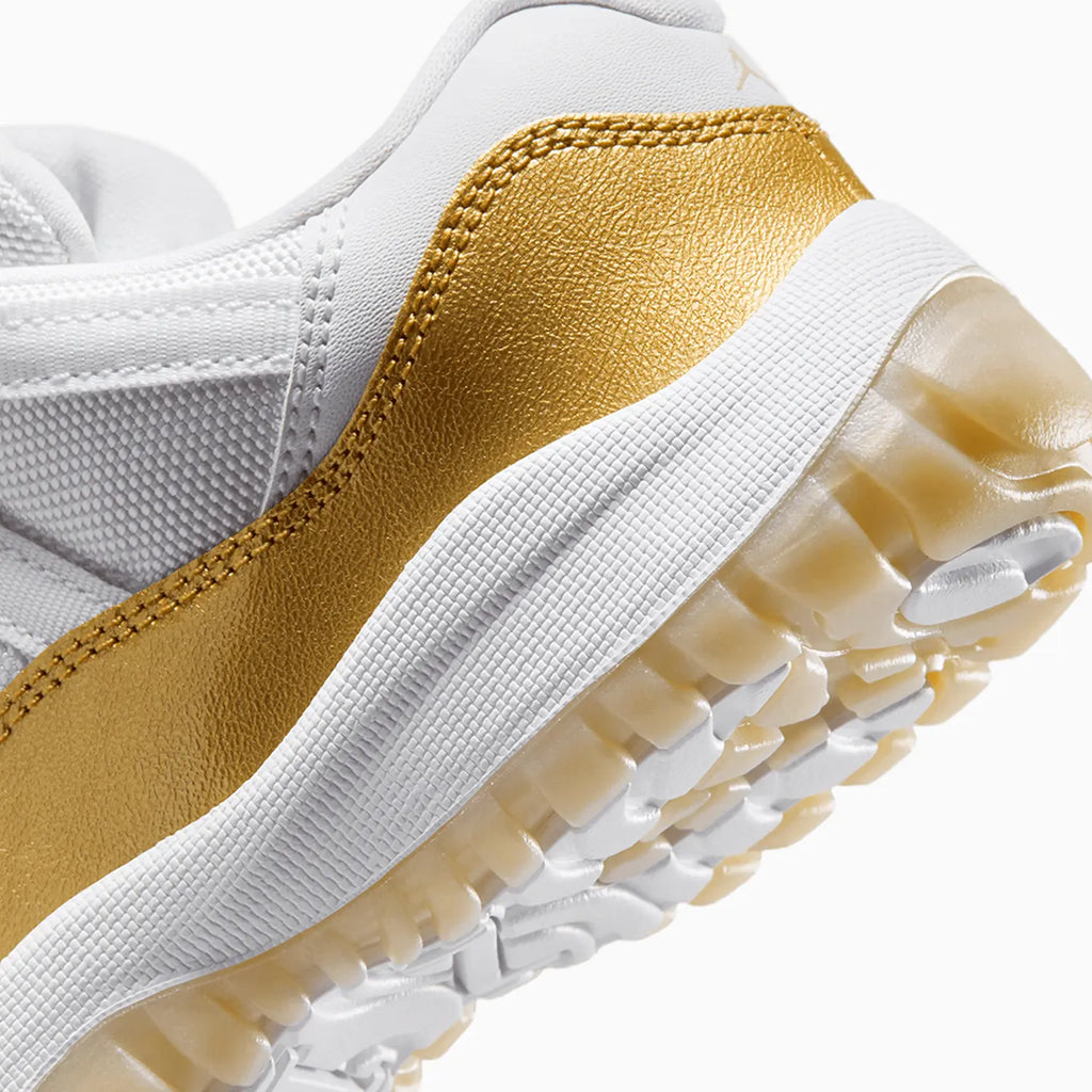 Jordan 11 Retro Low 'Mother's Day' para preescolares