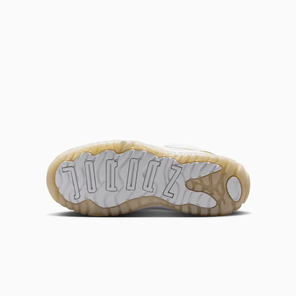 Jordan 11 Retro Low 'Mother's Day' para preescolares