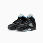 Jordan 5 Retro pour enfant « Black University Blue » - École maternelle