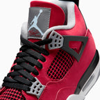 Air Jordan 4 Retro 'Toro Bravo' de hombre
