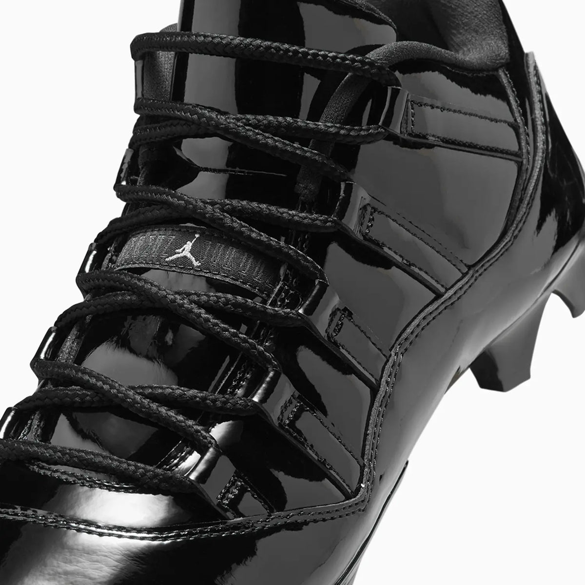Botín con calas Jordan 11 Low TD para hombre 'Patent Black'