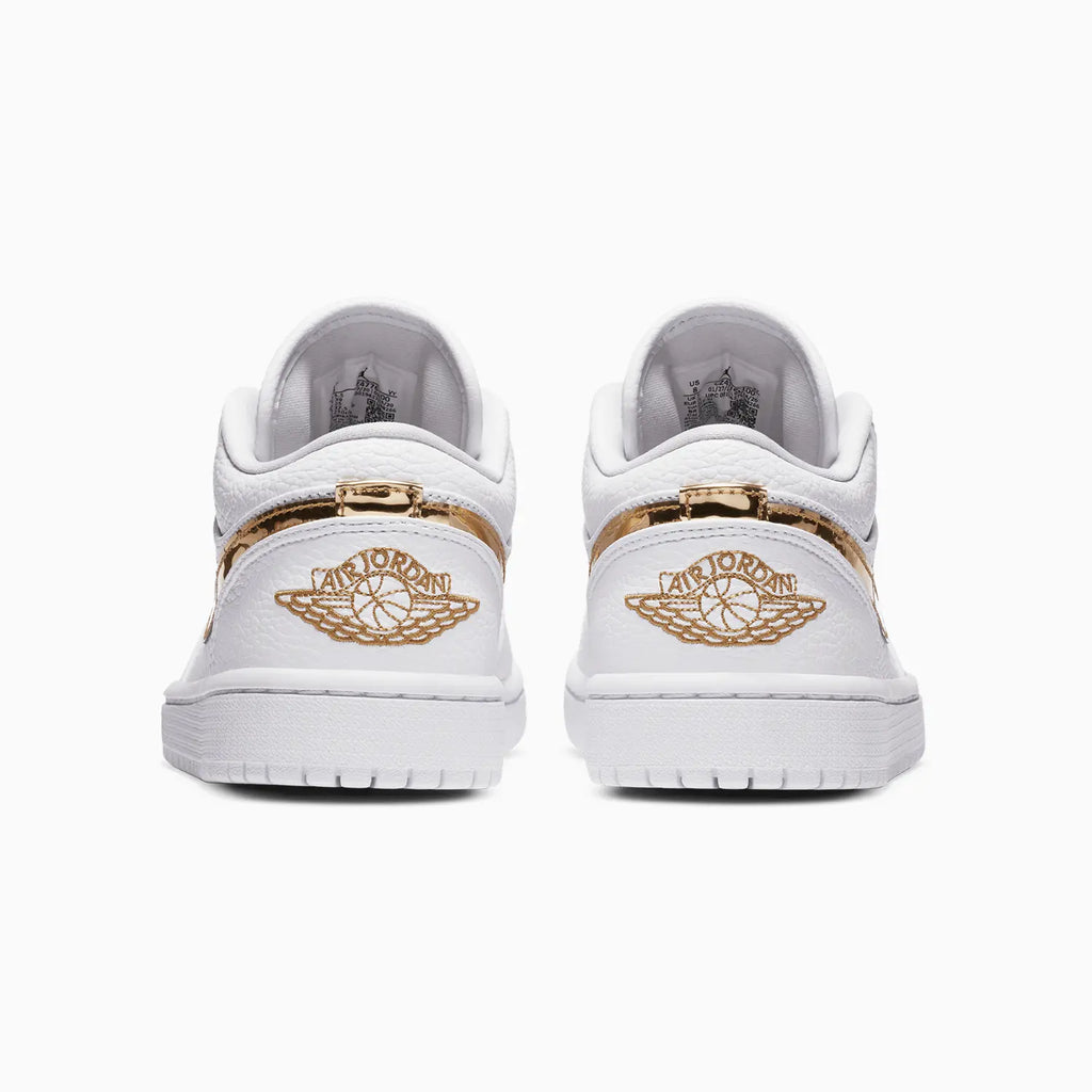 Air Jordan 1 Low SE pour Femme « White Metallic Gold »