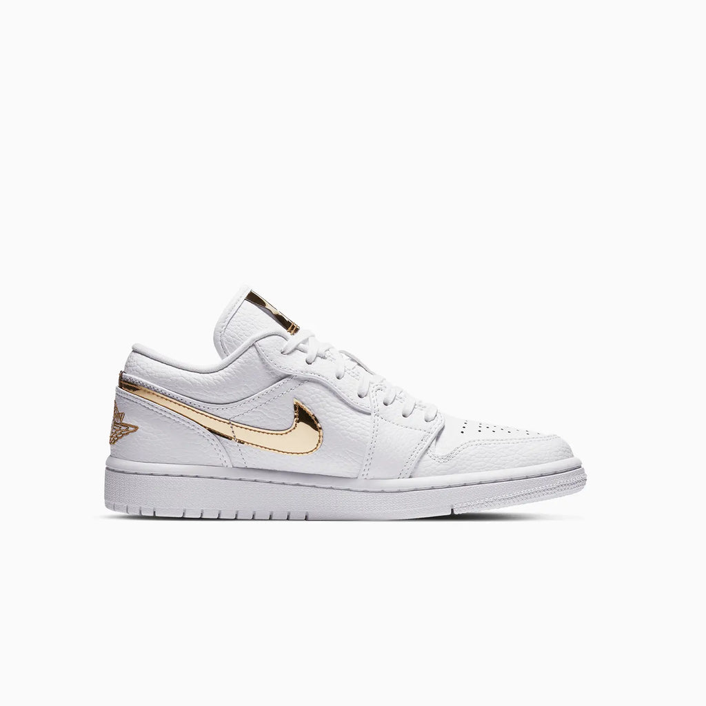 Air Jordan 1 Low SE pour Femme « White Metallic Gold »