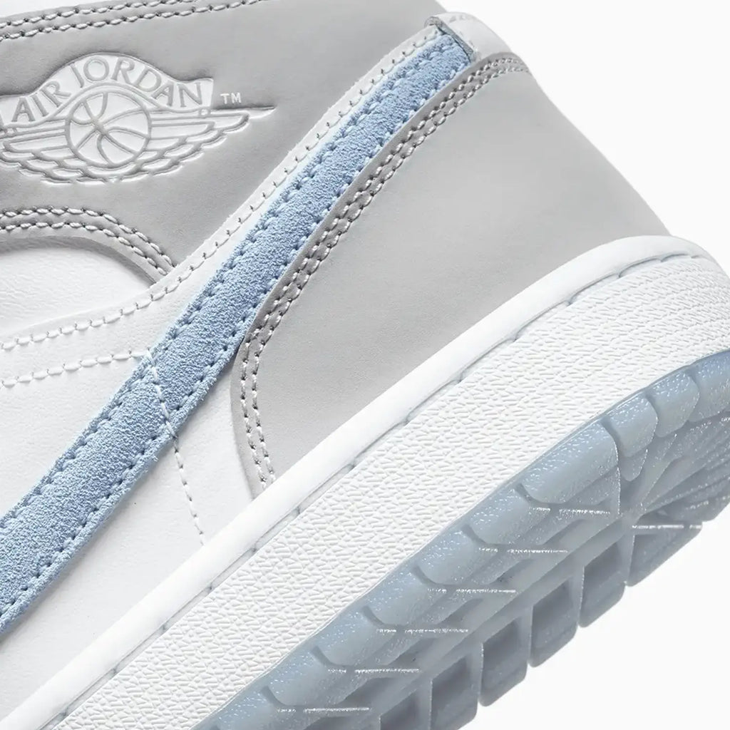 Air Jordan 1 Mid pour femme « Wolf Grey Aluminum »