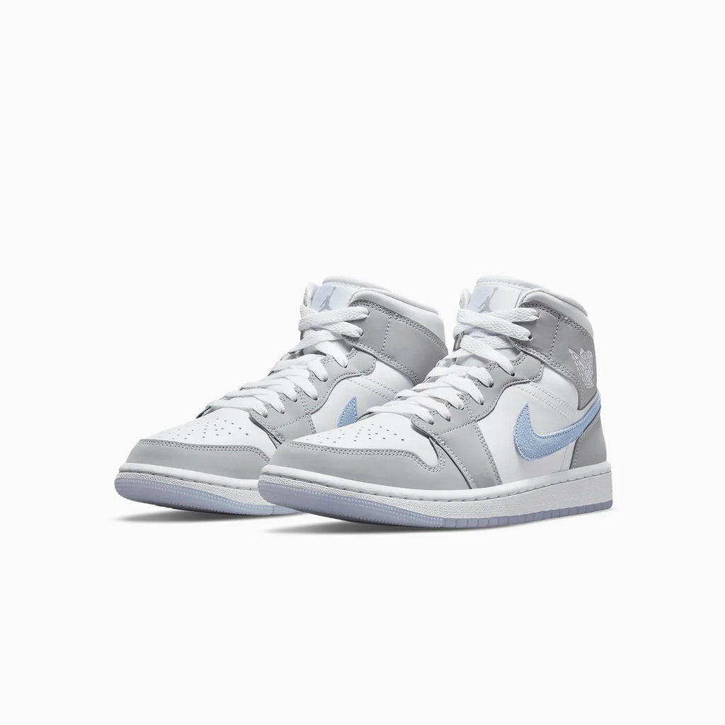 Air Jordan 1 Mid pour femme « Wolf Grey Aluminum »