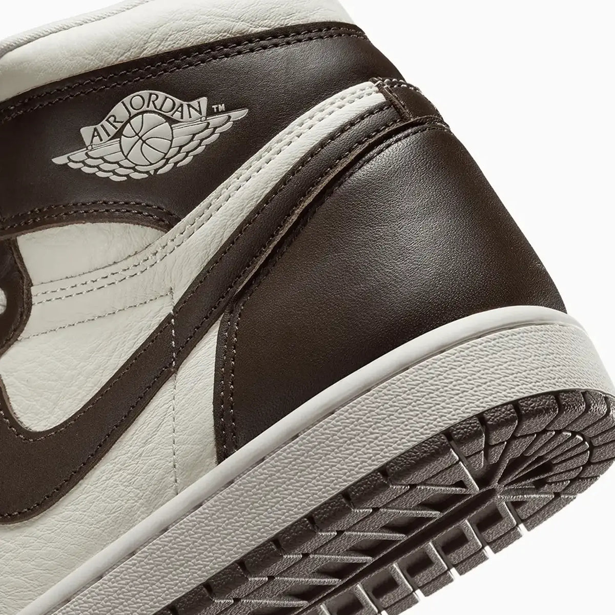 Air Jordan 1 Retro High OG pour Femme « Light Madder Root »