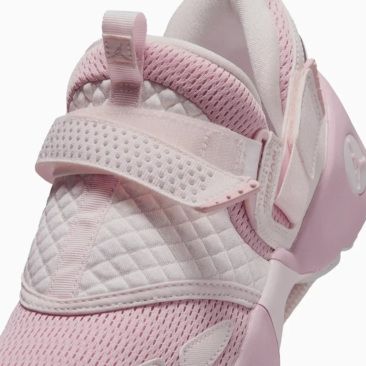 Jordan Trunner LX pour Femme