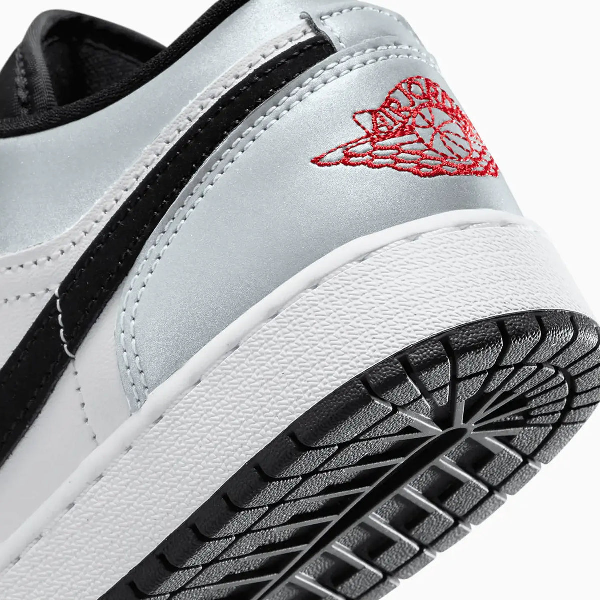 Kid's Air Jordan 1 Low SE 'Panda Toe' Grade School