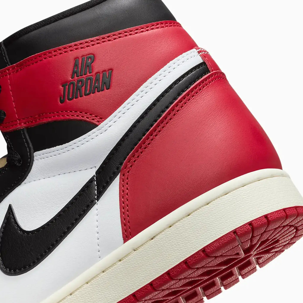 Jordan 1 Retro High OG 'Black Toe Reimagined' para niños de preescolar