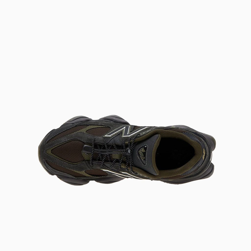 9060 'Blacktop'