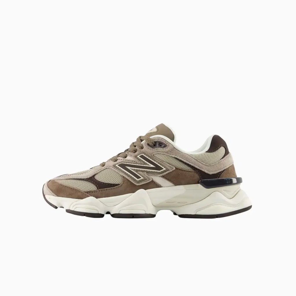 9060 'Brun Tonnerre'