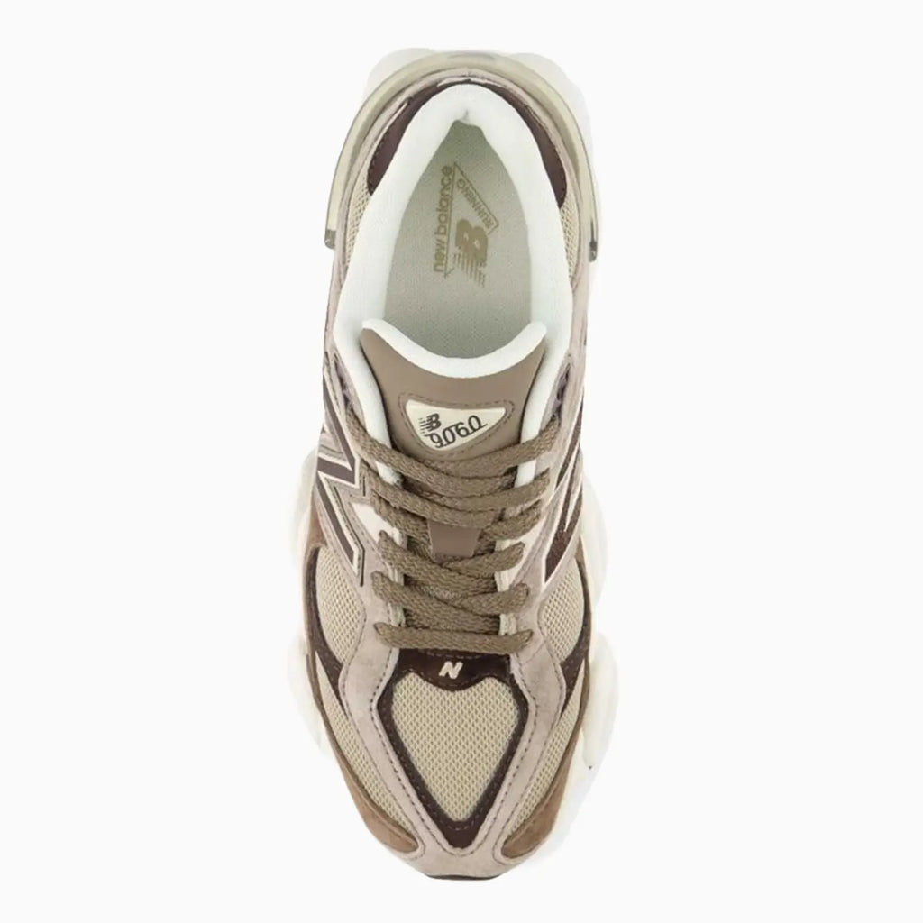 9060 'Brun Tonnerre'