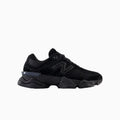 9060 « Triple Black »