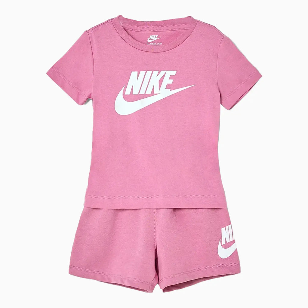 Conjunto de camiseta y pantalón corto deportivo para niños