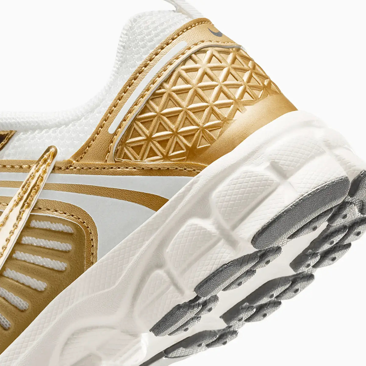 Kid's Vomero 5 Lace 'Sail Metallic Gold' Pre School