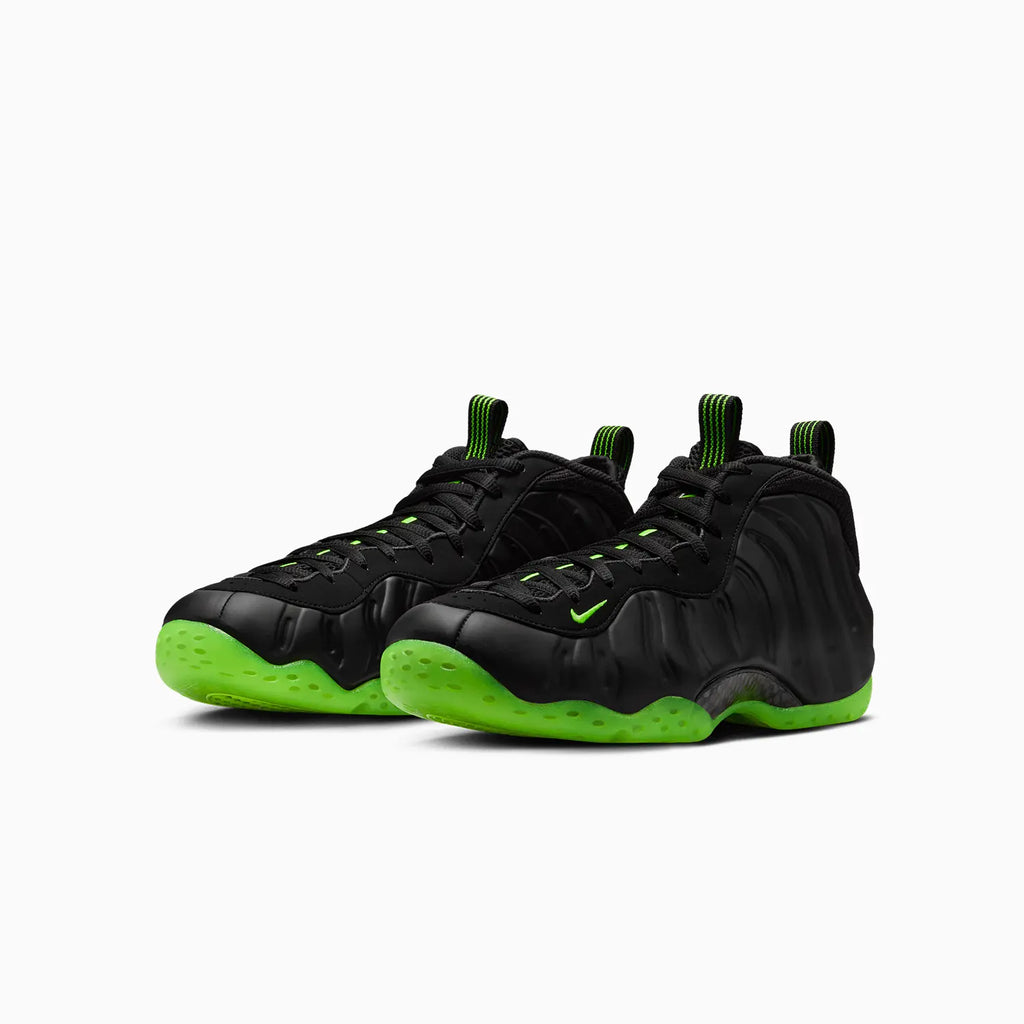Homme Air Foamposite One « Black Volt »