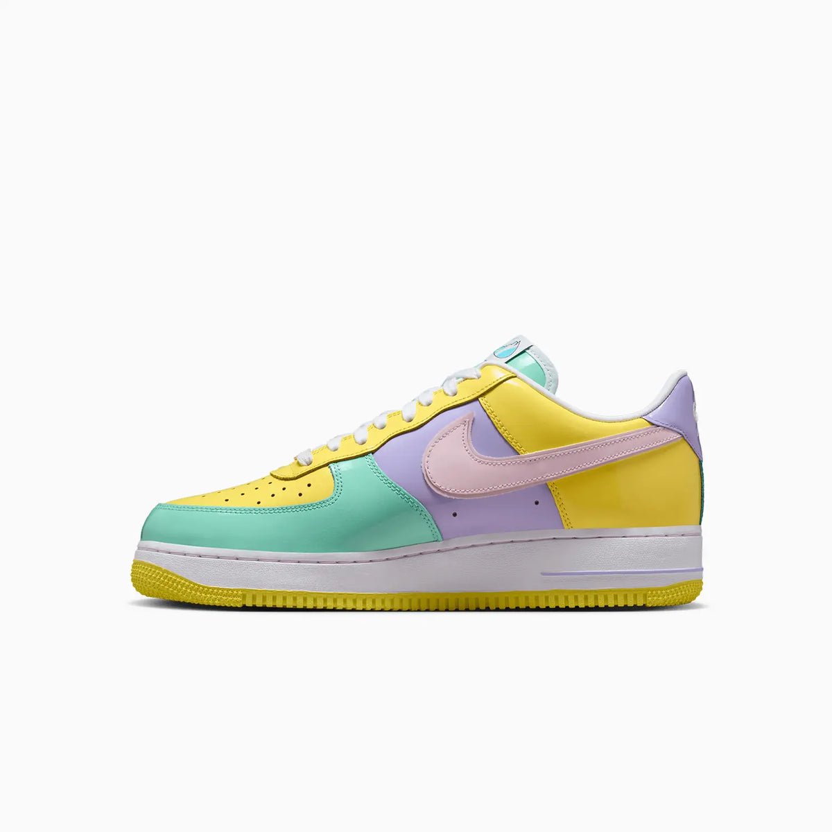 Men's Air Force 1 07 'Easter'