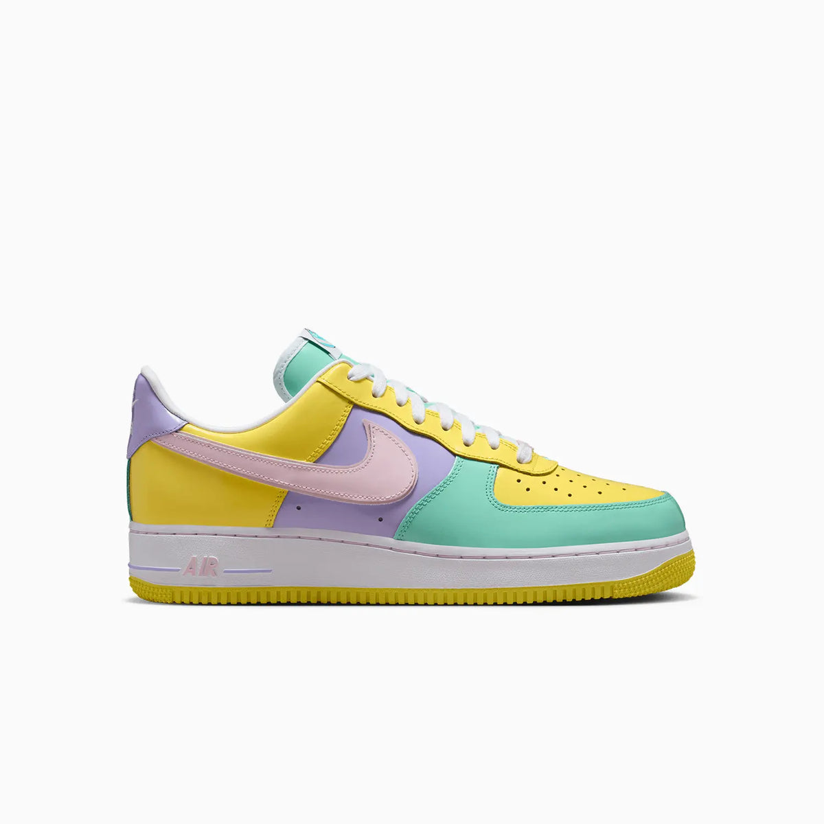 Men's Air Force 1 07 'Easter'