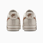 Air Force 1 07 LV8 pour homme « Ivory Saddle Brown »