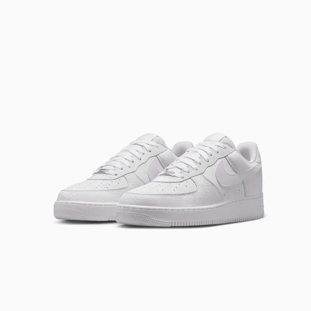 Chaussures Nike Air Force 1 Kobe Bryant « Forever White » pour Homme
