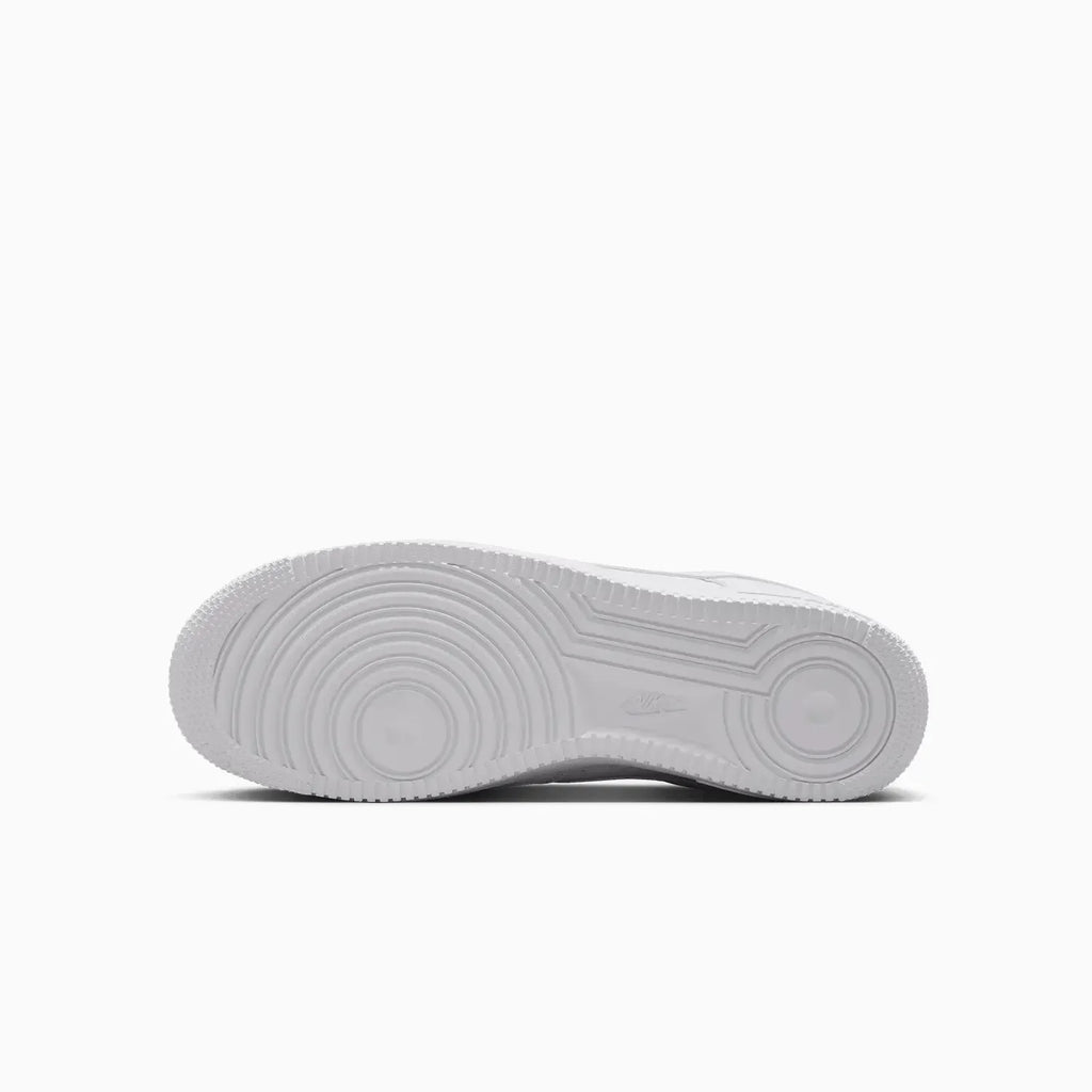 Chaussures Nike Air Force 1 Kobe Bryant « Forever White » pour Homme