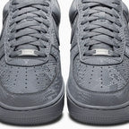 Chaussures basses Air Force 1 pour homme « Kobe Bryant Forever Cool Grey »
