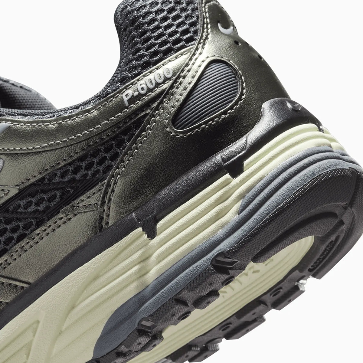 Men's P-6000 SE Shoes