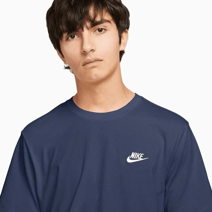 Conjunto de camiseta y pantalones cortos de club de ropa deportiva para hombre